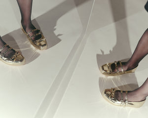 Giselle Flat Mirror Gold