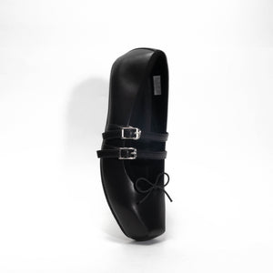 Giselle Flat Black