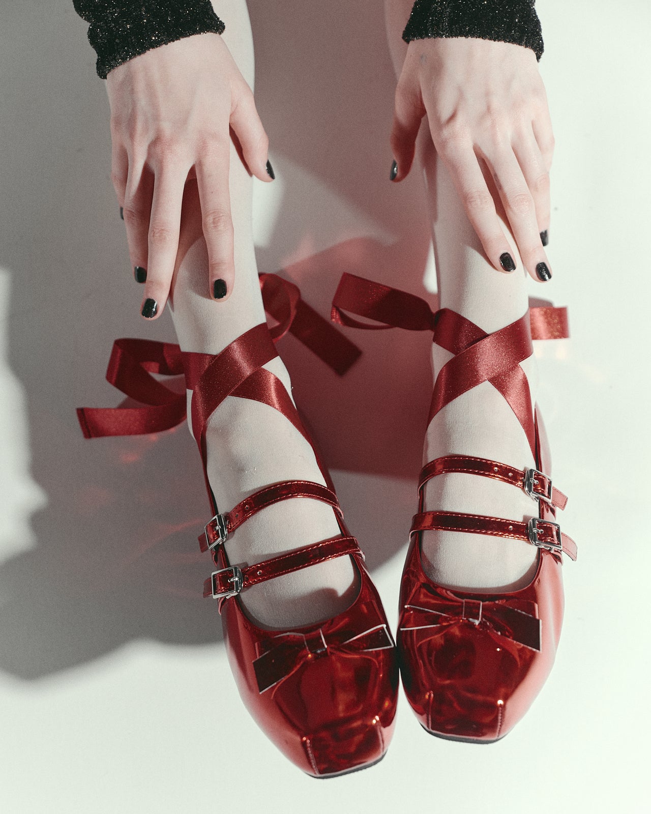 Giselle Flat Mirror Red