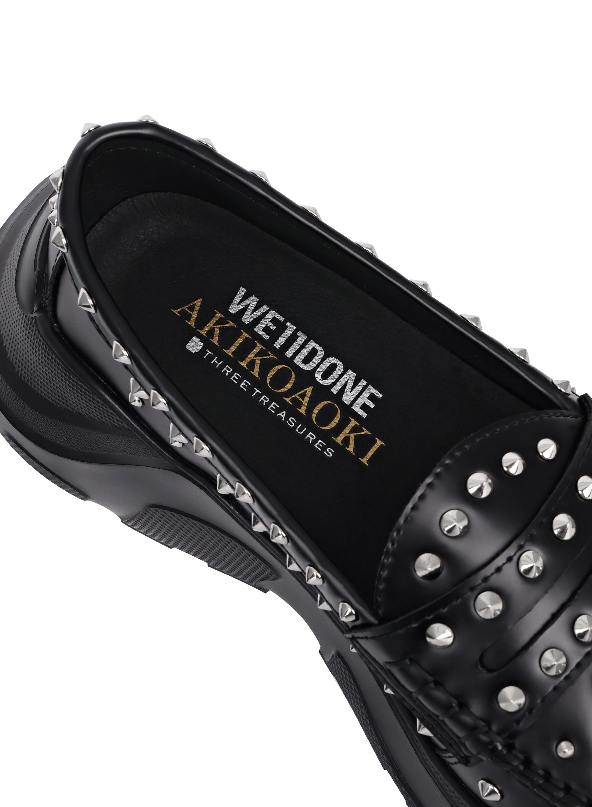 【AKIKOAOKI X WE11DONE】BLACK WOMENS FULL SILVER STUDDED LOAFERS