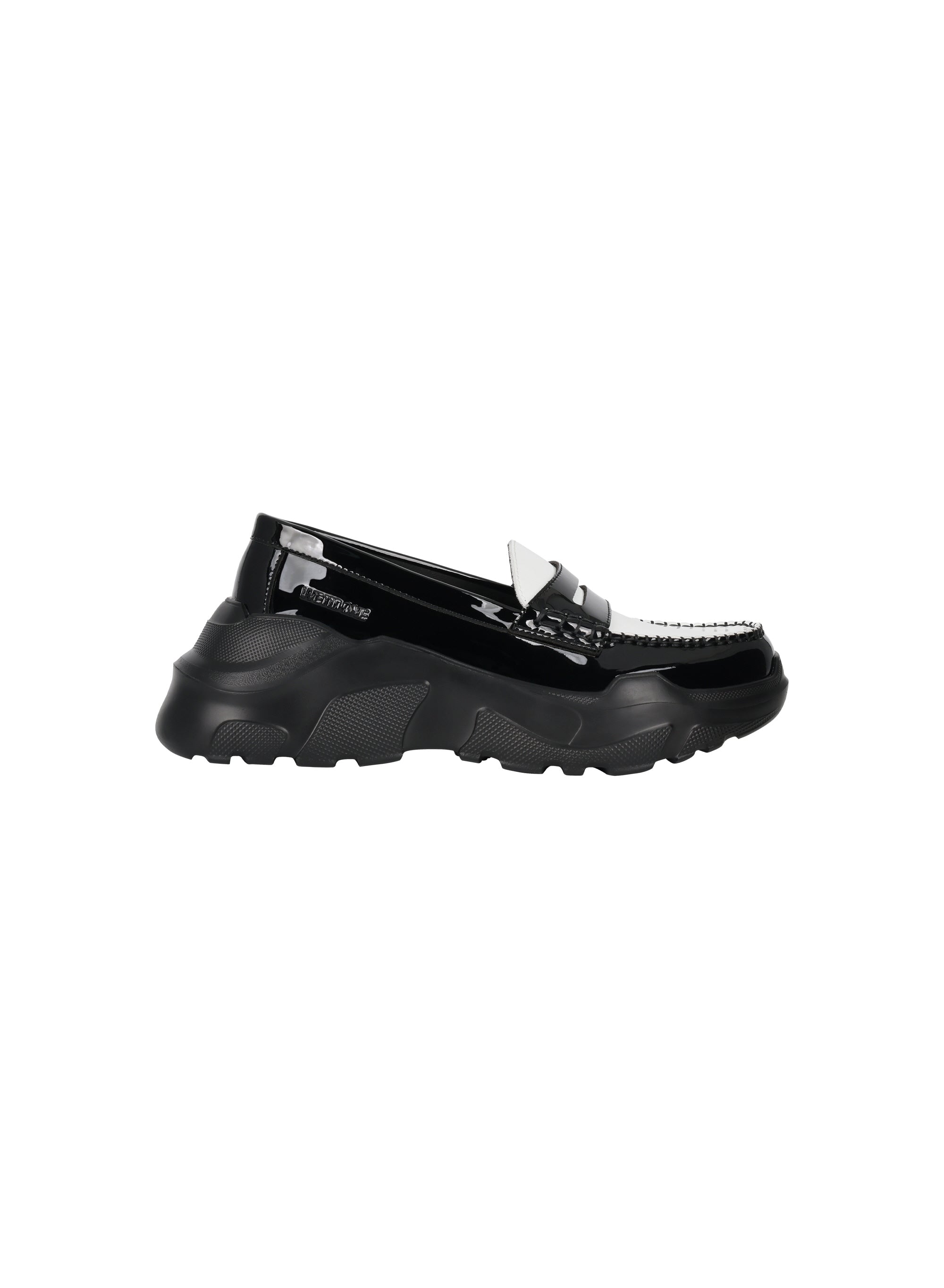【AKIKOAOKI X WE11DONE】BLACK/WHITE WOMENS CONTRAST LOAFERS