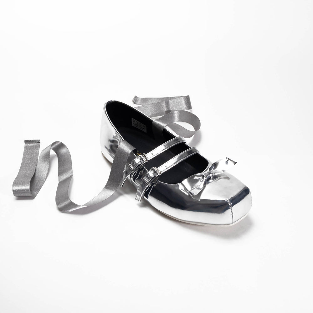 Giselle Flat Mirror Silver